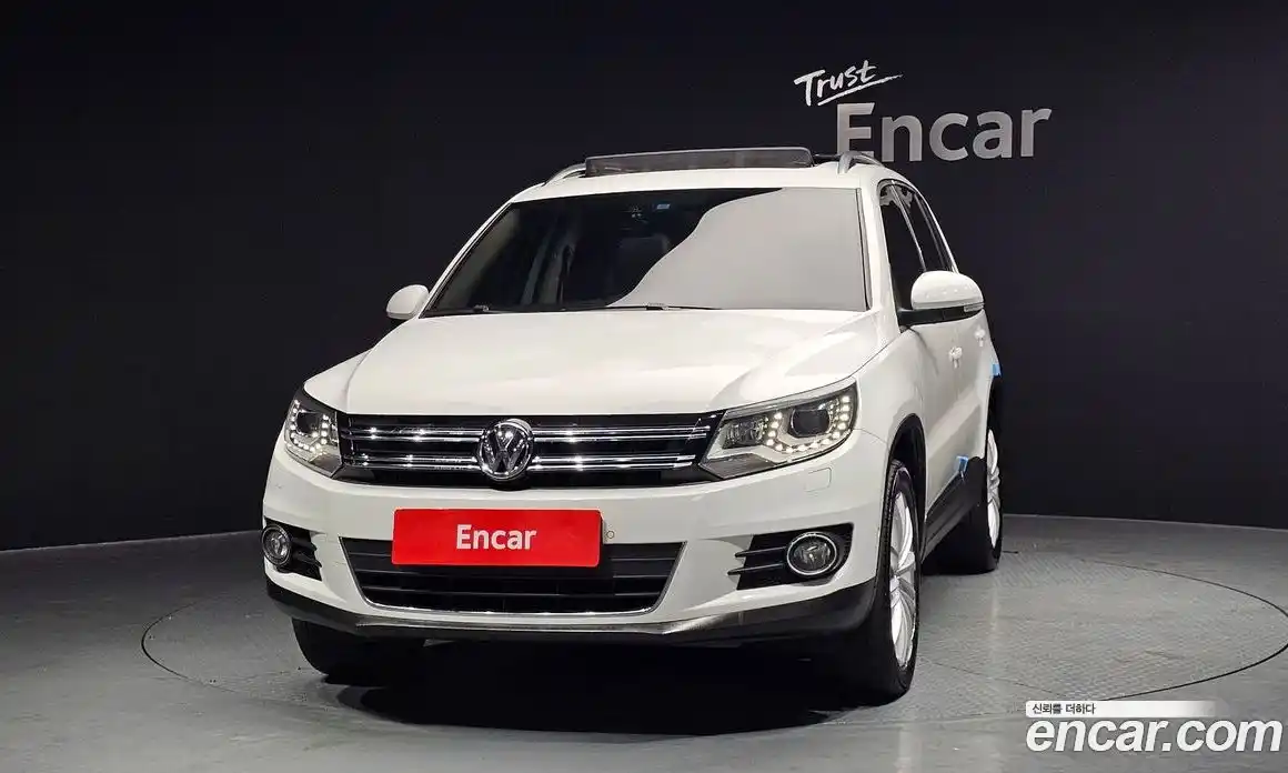 Volkswagen Tiguan 2015 2.0 гидро в Москве № 1405609, фото 3