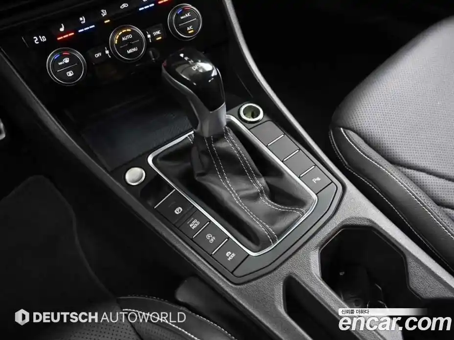 Volkswagen Jetta 2022 1.5 гидро в Москве № 1405643, фото 9