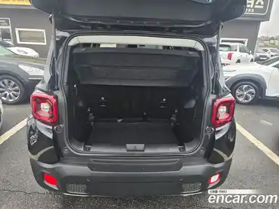 Jeep Renegade 2021 2.4 гидро в Москве № 1405902, миниатюра 12
