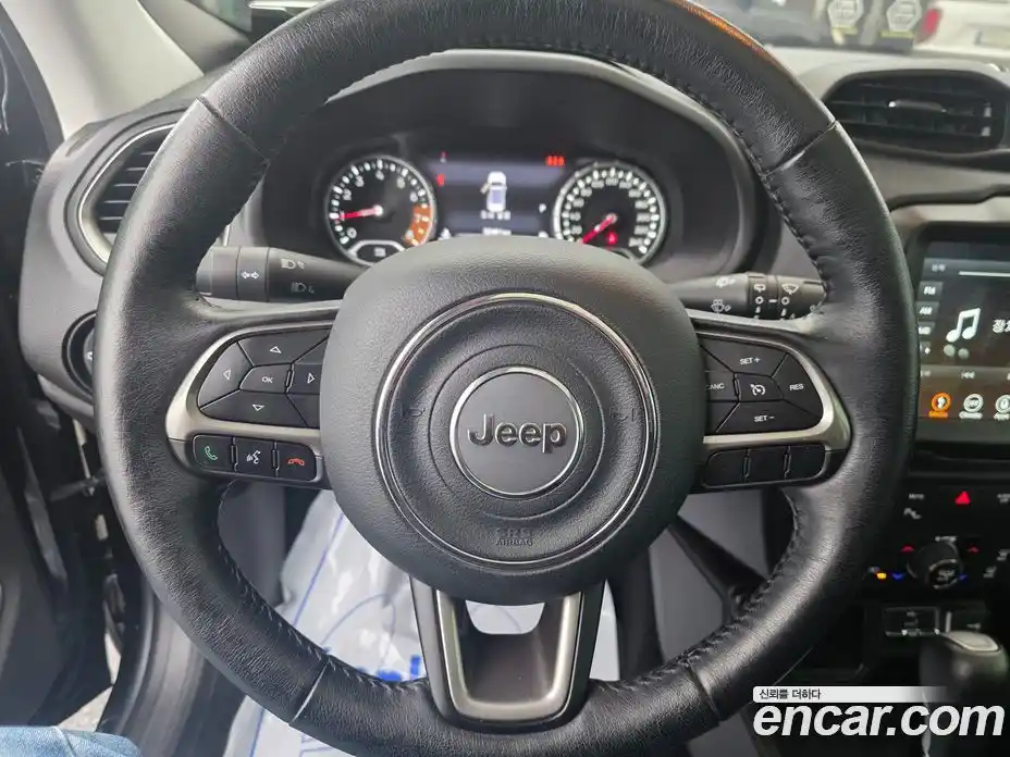 Jeep Renegade 2021 2.4 гидро в Москве № 1405902, фото 14