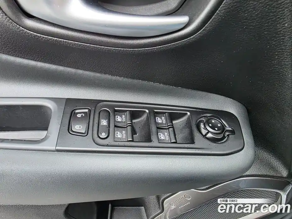 Jeep Renegade 2021 2.4 гидро в Москве № 1405902, фото 15