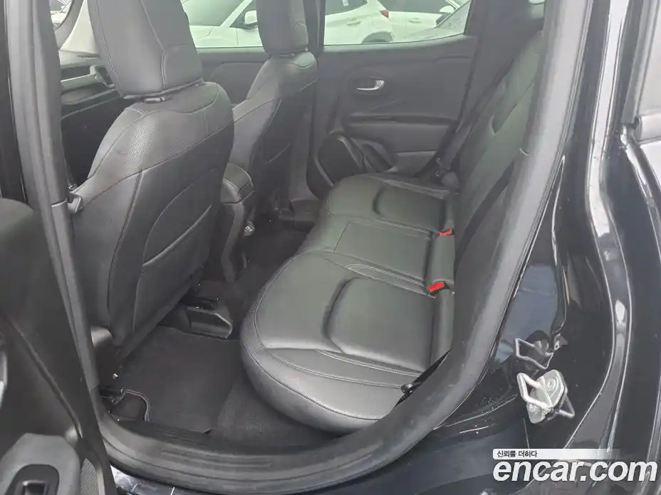 Jeep Renegade 2021 2.4 гидро в Москве № 1405902, фото 10