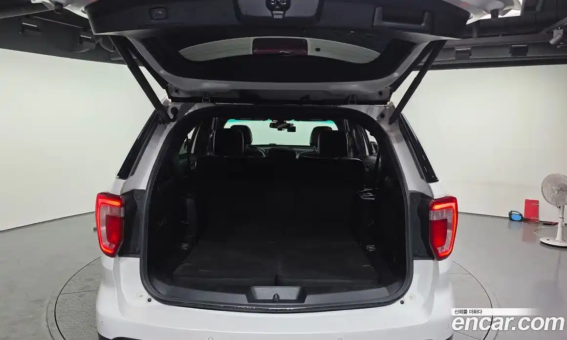 Ford Explorer 2016 2.3 гидро в Москве № 1406203, фото 20