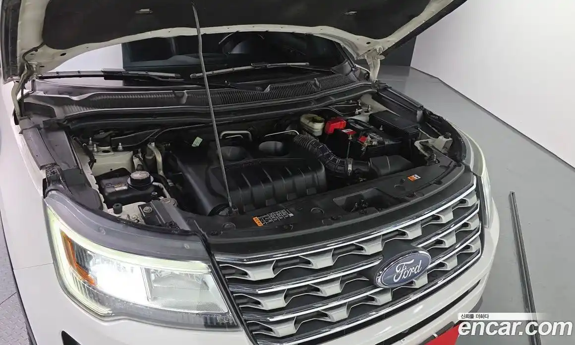Ford Explorer 2016 2.3 гидро в Москве № 1406203, фото 6