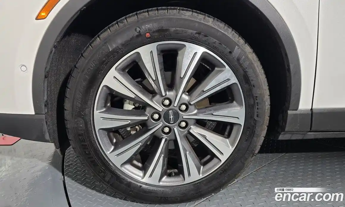 Lincoln Corsair 2022 2.0 гидро в Москве № 1406291, фото 5