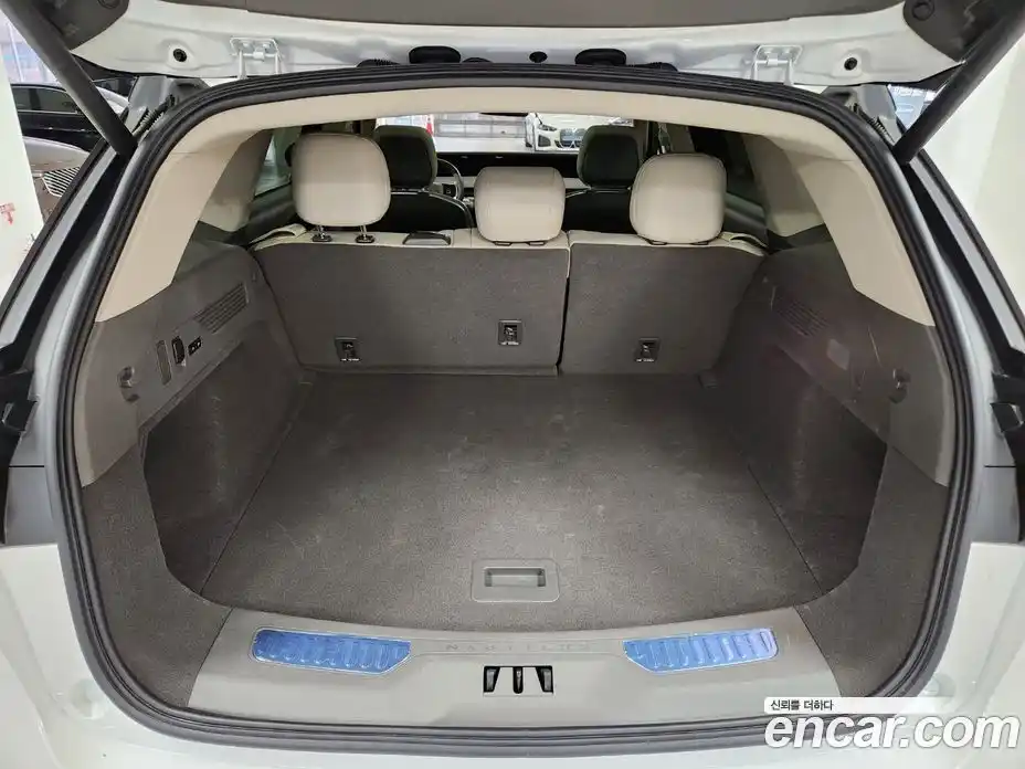 Lincoln Nautilus 2023 2.0 гидро в Москве № 1406363, фото 19