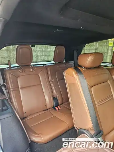 Lincoln Aviator 2021 3.0 гидро в Москве № 1406365, миниатюра 8