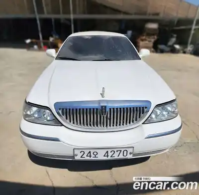 Lincoln Town Car, 2007