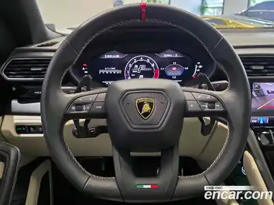 Lamborghini Urus 2023 4.0 гидро в Москве № 1406511, миниатюра 4
