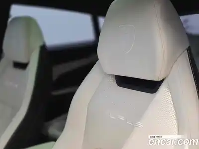 Lamborghini Urus 2023 4.0 гидро в Москве № 1406511, миниатюра 9