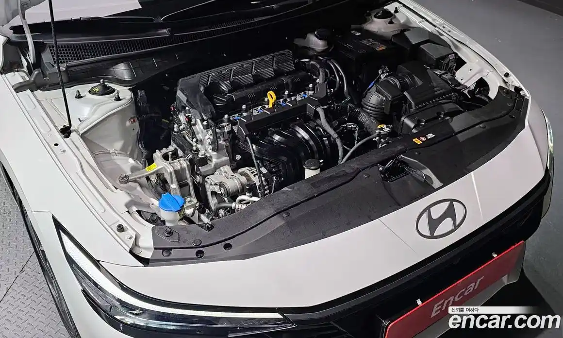 Hyundai Avante 2023 1.6 гидро в Москве № 1416834, фото 6