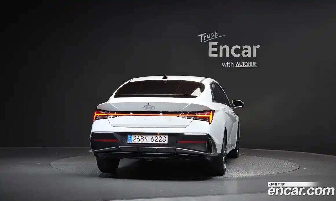 Hyundai Avante 2023 1.6 Автомат в Москве № 1417521, фото 4