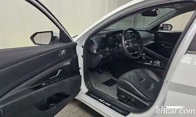 Hyundai Avante 2023 1.6 Автомат в Москве № 1417521, миниатюра 10