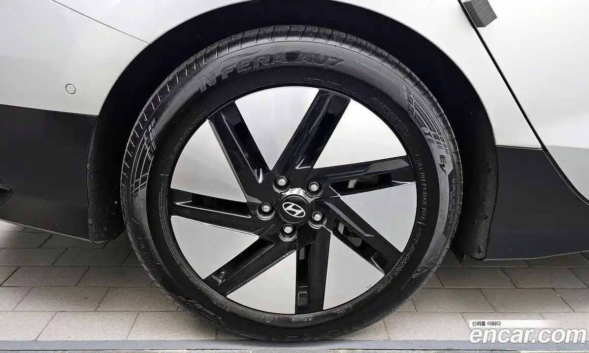 Hyundai Ioniq 6 2023 0.1 гидро в Москве № 1417613, фото 4