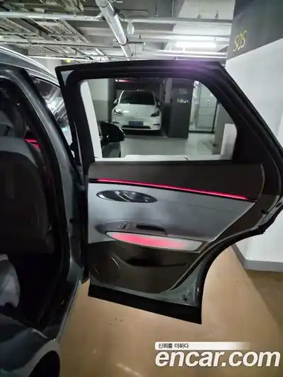 Genesis GV70 2026 2.5 Автомат в Москве № 1418439, миниатюра 11