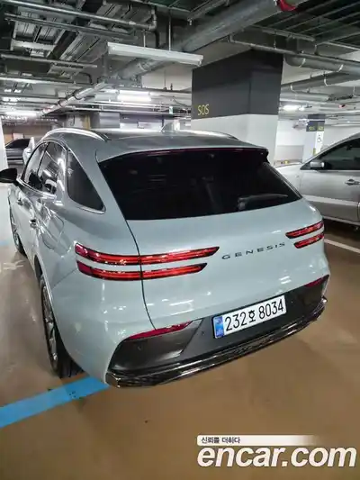 Genesis GV70 2026 2.5 Автомат в Москве № 1418439, миниатюра 2