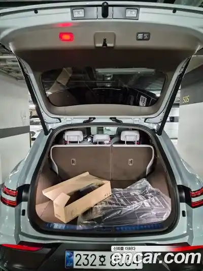 Genesis GV70 2026 2.5 Автомат в Москве № 1418439, миниатюра 9