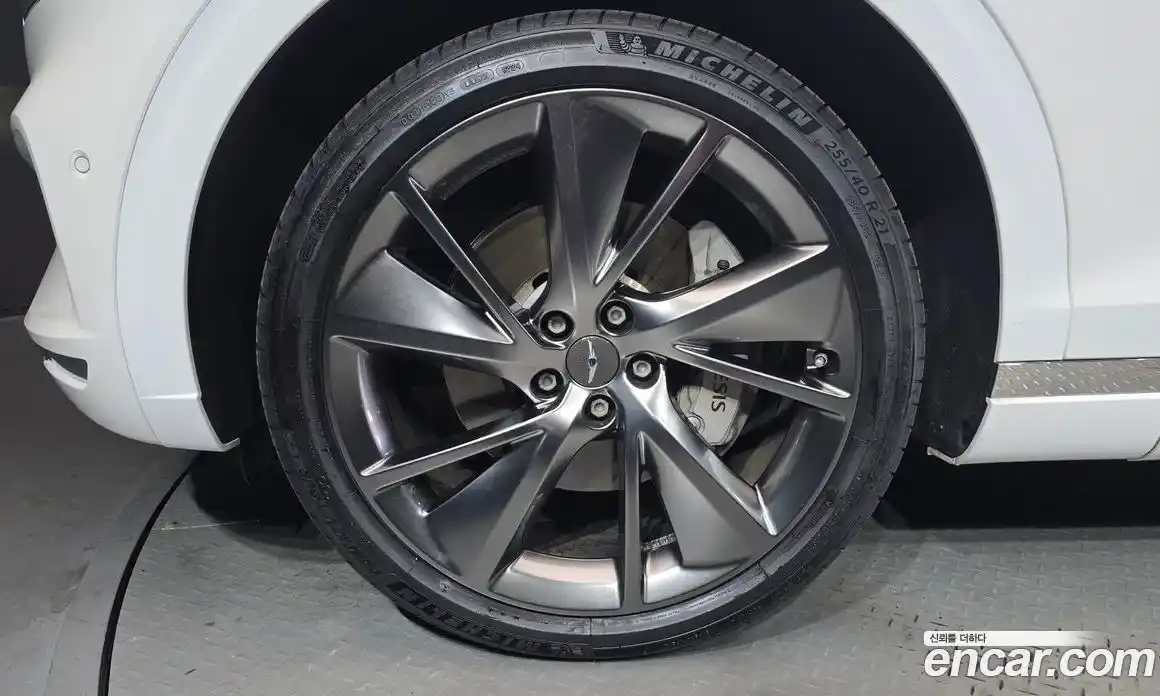 Genesis GV70 2022 2.5 Автомат в Москве № 1418453, фото 5