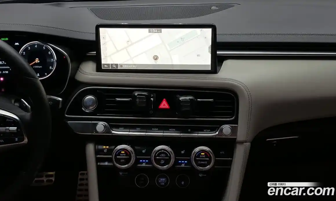 Genesis G70 2022 2.0 Автомат в Москве № 1418469, фото 14