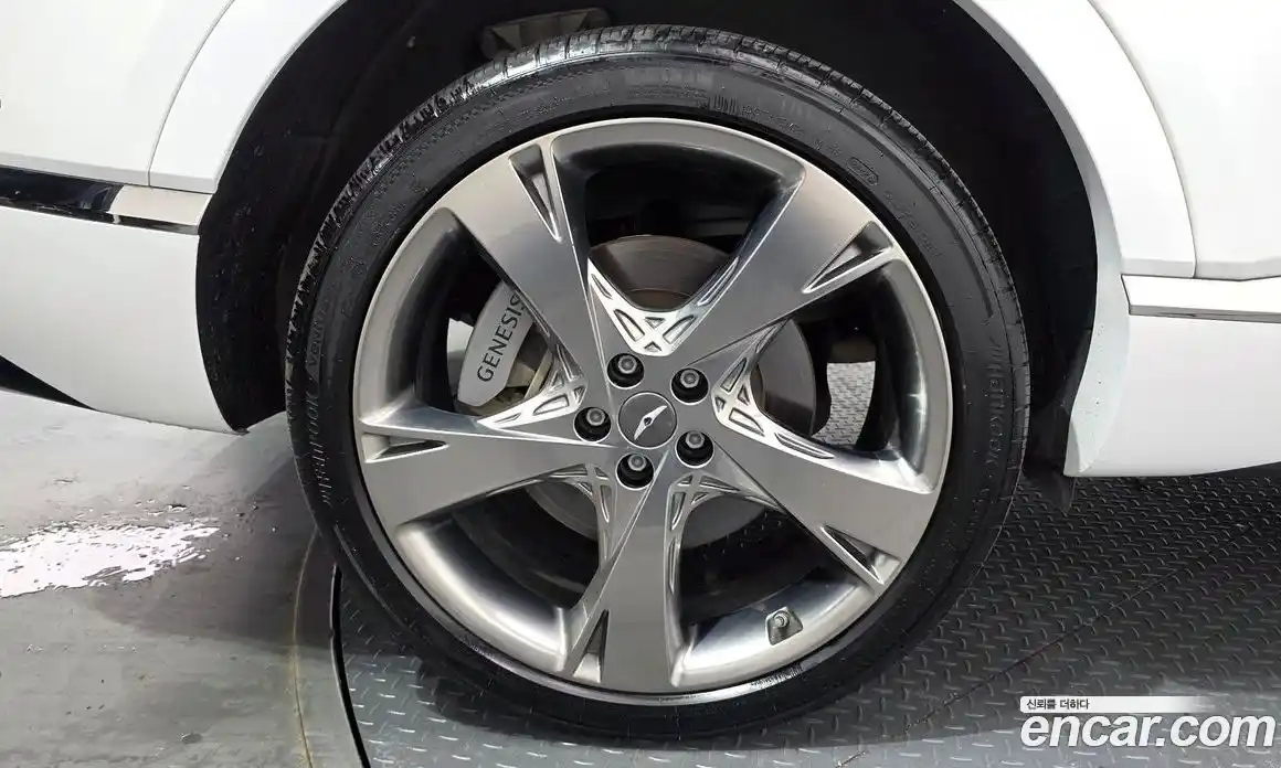 Genesis GV80 2023 3.0 Автомат в Москве № 1418492, фото 5