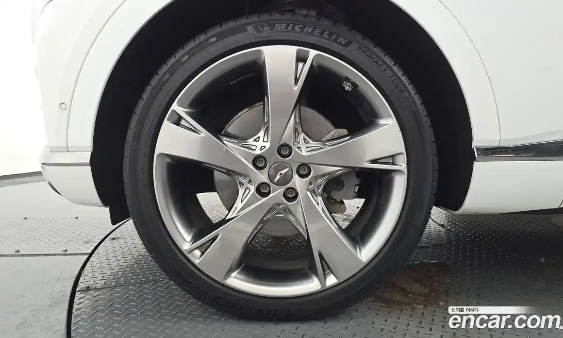 Genesis GV80 2020 3.0 Автомат в Москве № 1418563, фото 4