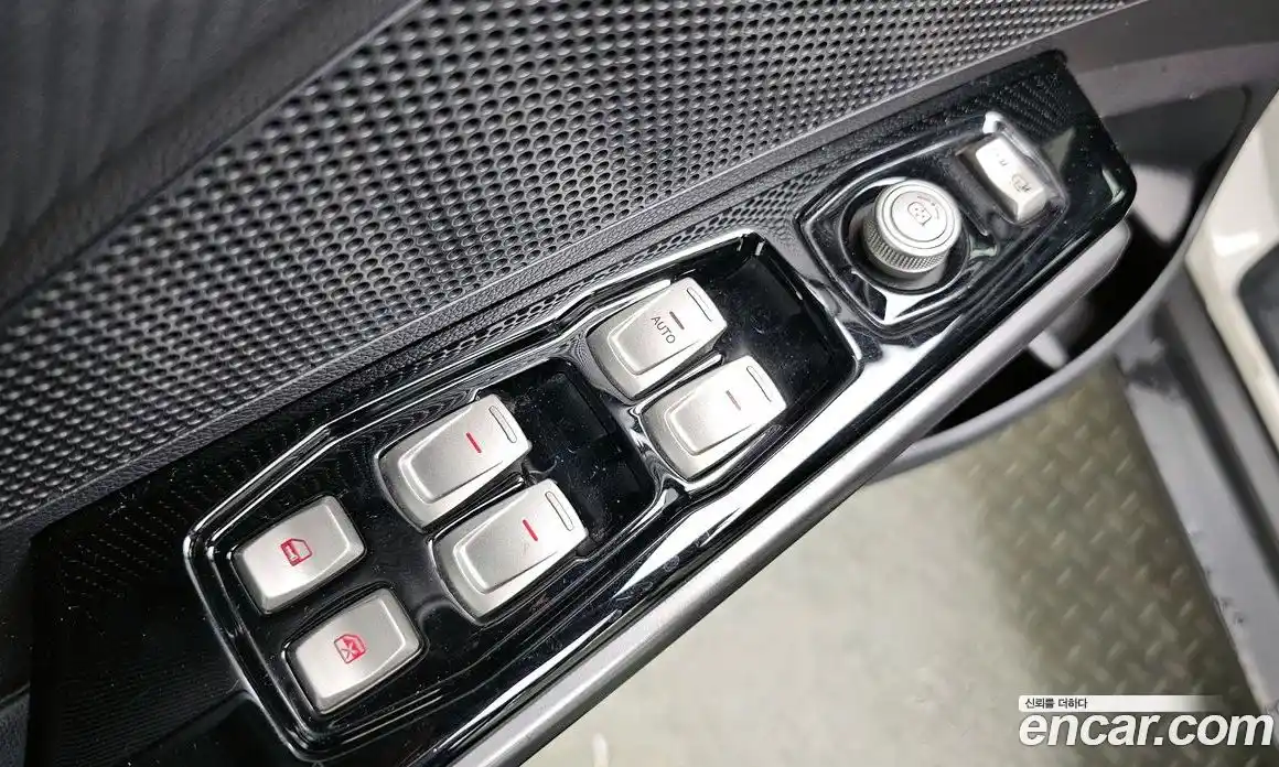 SsangYong TIBOLI 2017 1.6 гидро, фото 14