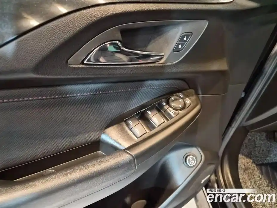 Chevrolet TrailBlazer 2022 1.3 Автомат в Москве № 1419611, фото 12