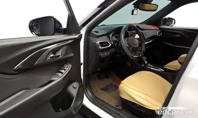 Chevrolet TrailBlazer 2022 1.3 Автомат в Москве № 1419655, миниатюра 10