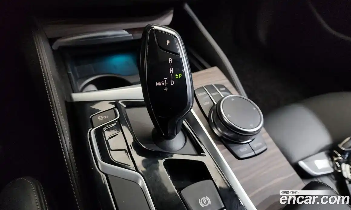 BMW 5-Series 2018 2.0 гидро в Москве № 1419780, фото 9