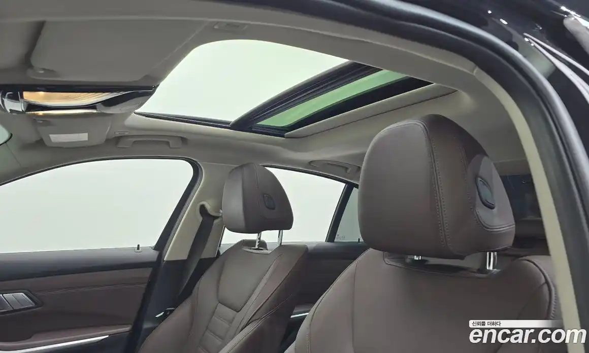 BMW 3-Series 2022 2.0 Автомат в Москве № 1420095, фото 19