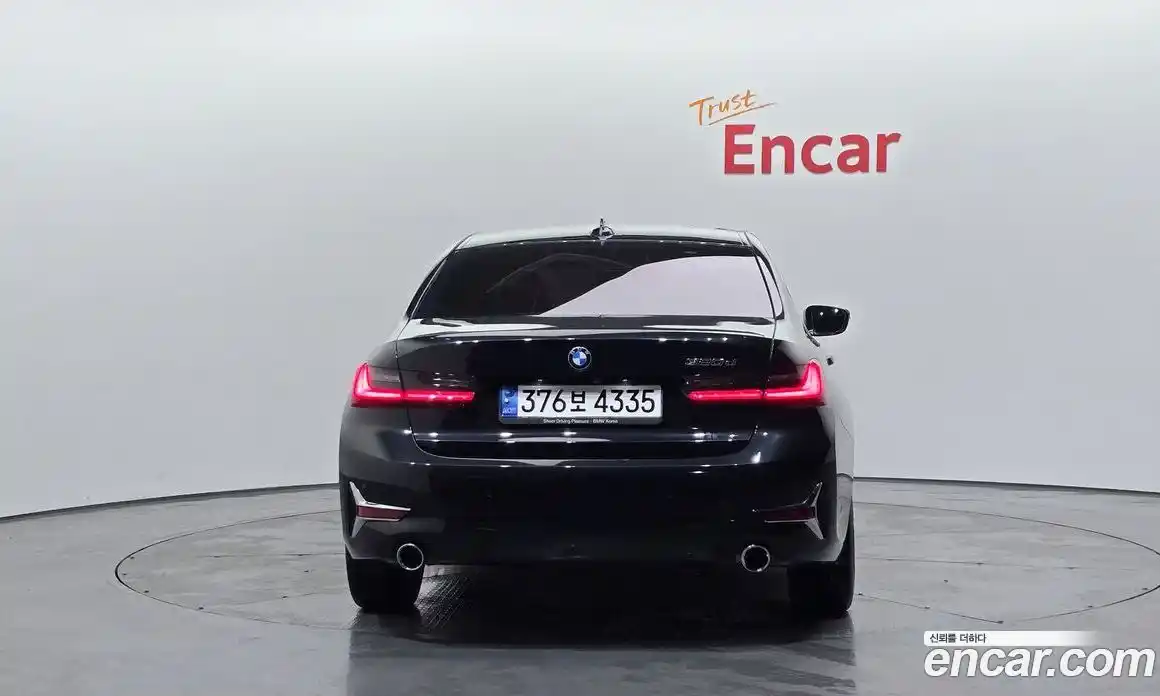 BMW 3-Series 2022 2.0 Автомат в Москве № 1420095, фото 4