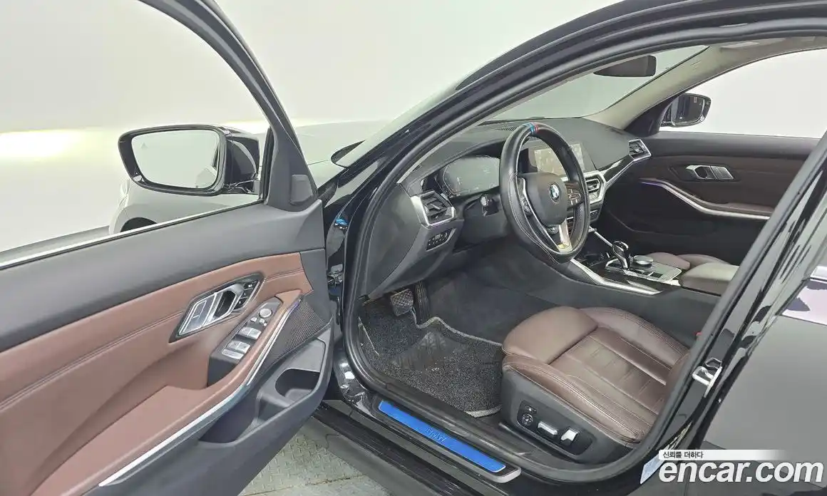 BMW 3-Series 2022 2.0 Автомат в Москве № 1420095, фото 10