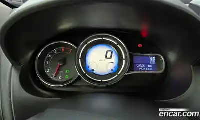 Renault SM3 2015 1.6 гидро в Москве № 1420989, миниатюра 8