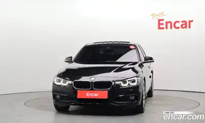 BMW 3-Series 2018 2.0 Автомат в Москве № 1421120, миниатюра 3