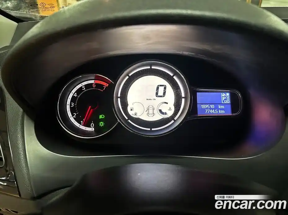 Renault SM3 2015 1.6 вариатор в Москве № 1421470, фото 14