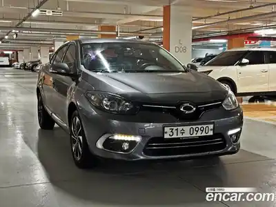 Renault SM3 2015 1.6 вариатор в Москве № 1421470, миниатюра 3