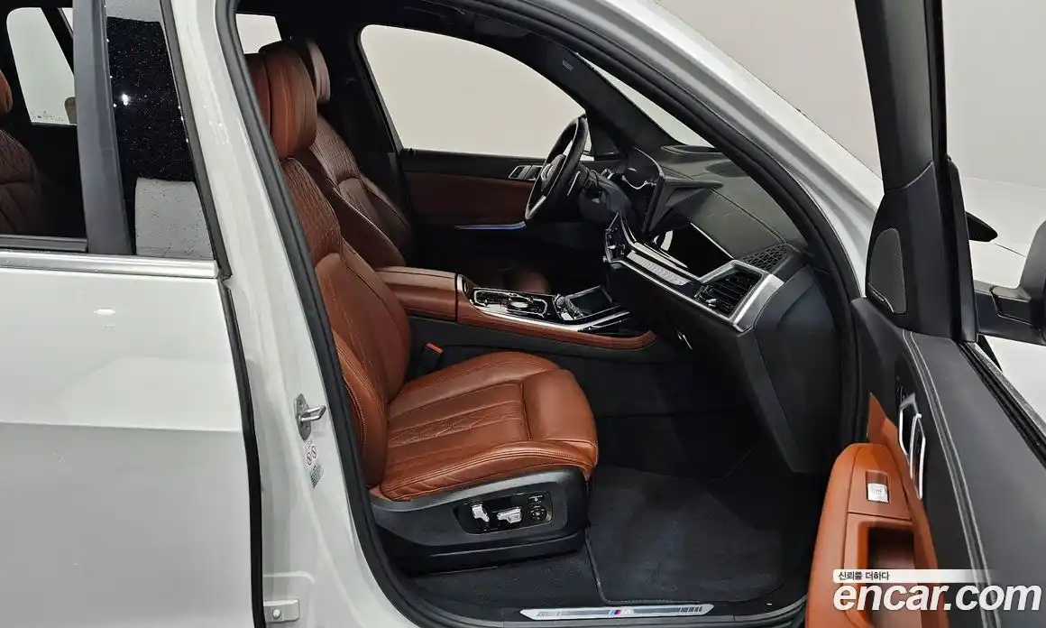 BMW X7 2024 3.0 гидро в Москве № 1421517, фото 11