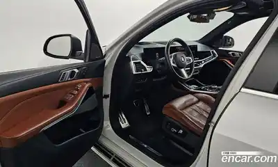BMW X7 2024 3.0 гидро в Москве № 1421517, миниатюра 10