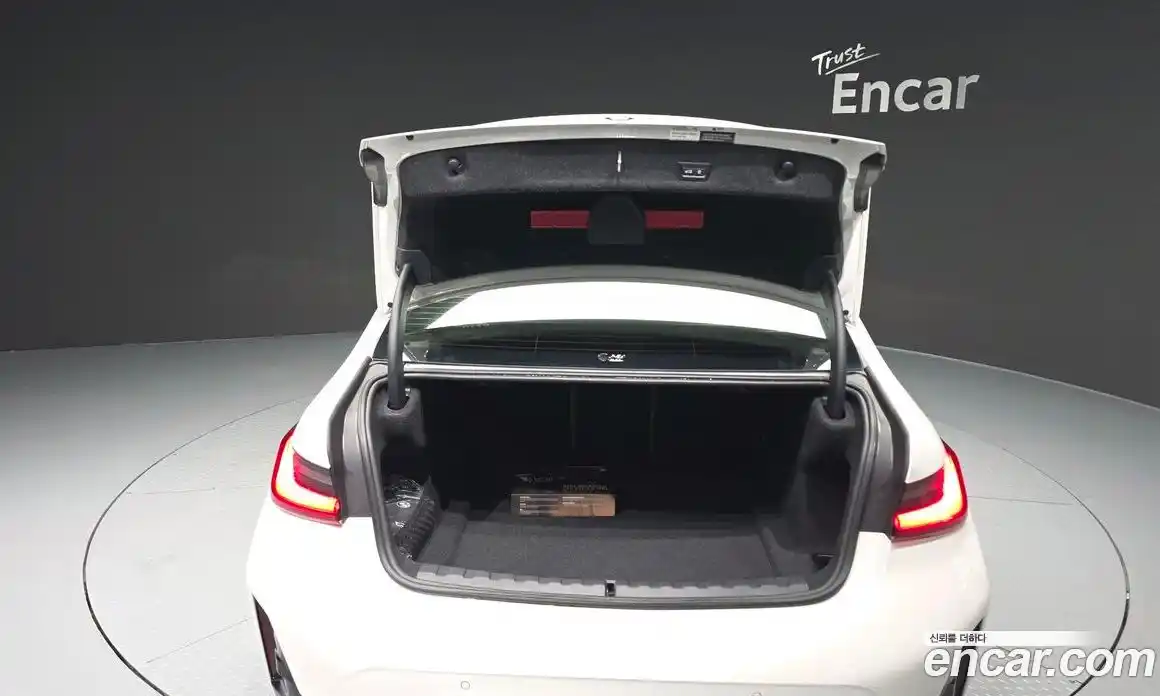 BMW 3-Series 2025 2.0 Автомат в Москве № 1421552, фото 20