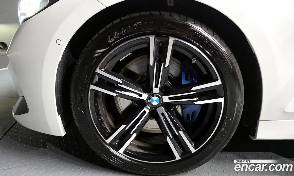 BMW 3-Series 2025 2.0 Автомат в Москве № 1421552, фото 5