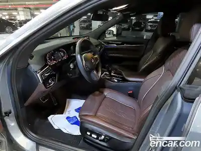 BMW 6-Series 2023 3.0 Автомат в Москве № 1421676, миниатюра 6