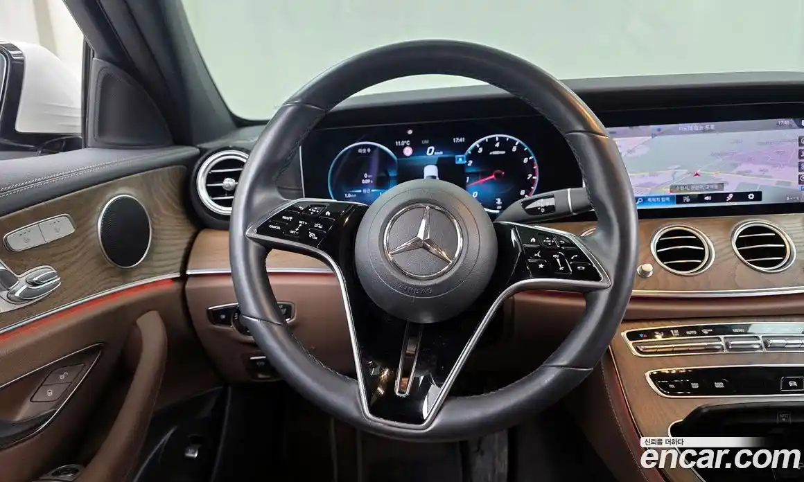 Mercedes-Benz E-Class 2021 2.0 гидро в Москве № 1421828, фото 13