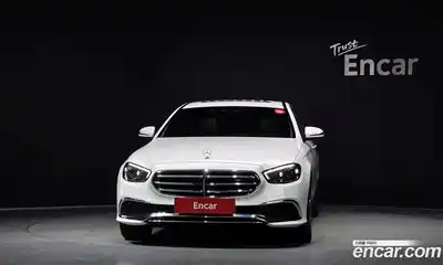 Mercedes-Benz E-Class 2021 2.0 гидро в Москве № 1421828, миниатюра 3