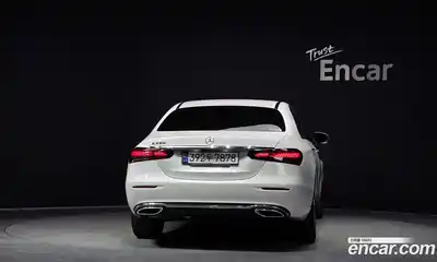 Mercedes-Benz E-Class 2021 2.0 гидро в Москве № 1421828, миниатюра 4