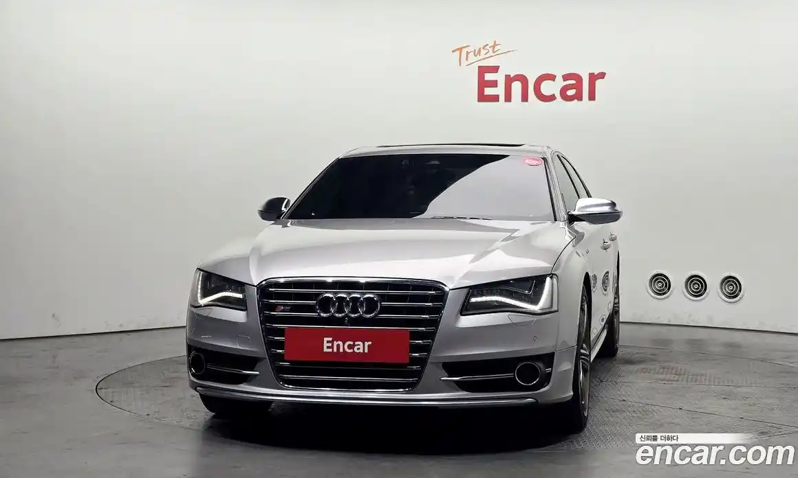 Audi S8 2013 4.0 гидро в Москве № 1422724, фото 3