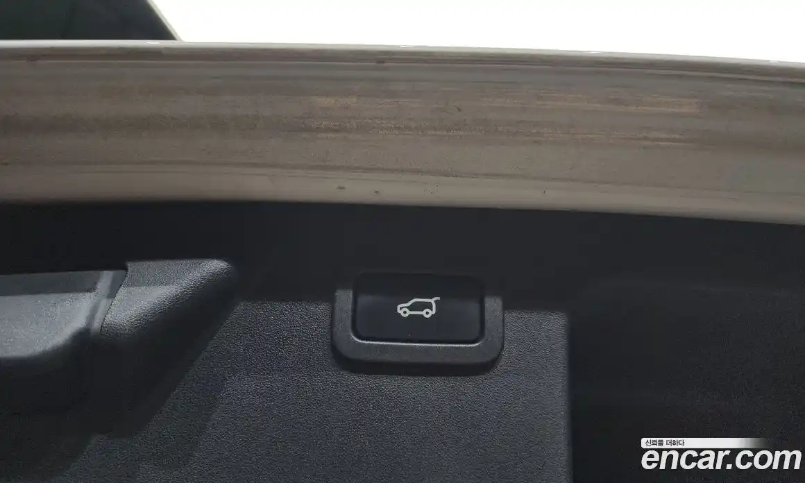 Land Rover Discovery Sport 2015 2.0 гидро в Москве № 1423312, фото 18