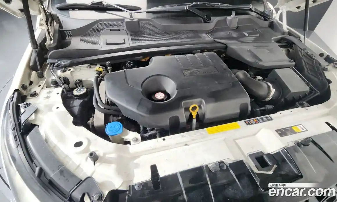 Land Rover Discovery Sport 2015 2.0 гидро в Москве № 1423312, фото 6