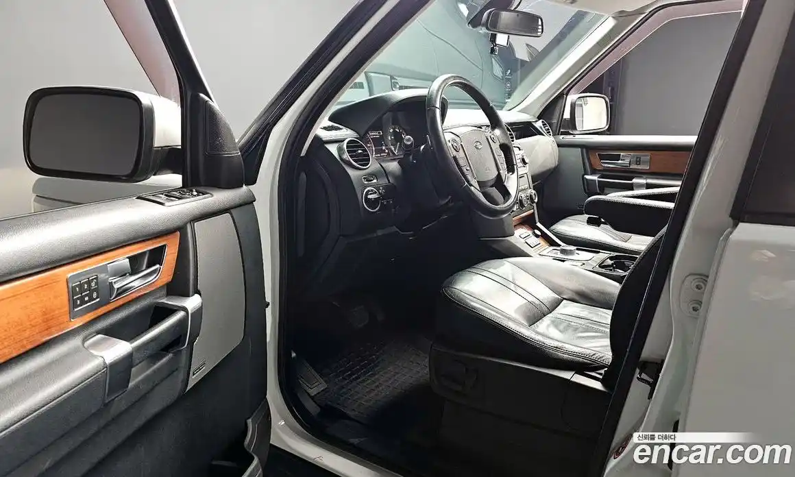 Land Rover Discovery 2013 3.0 гидро в Москве № 1423342, фото 10