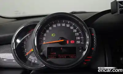 Mini Cooper 2017 1.5 гидро в Москве № 1423792, миниатюра 8
