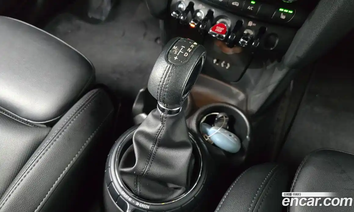Mini Cooper 2017 1.5 гидро в Москве № 1423792, фото 9